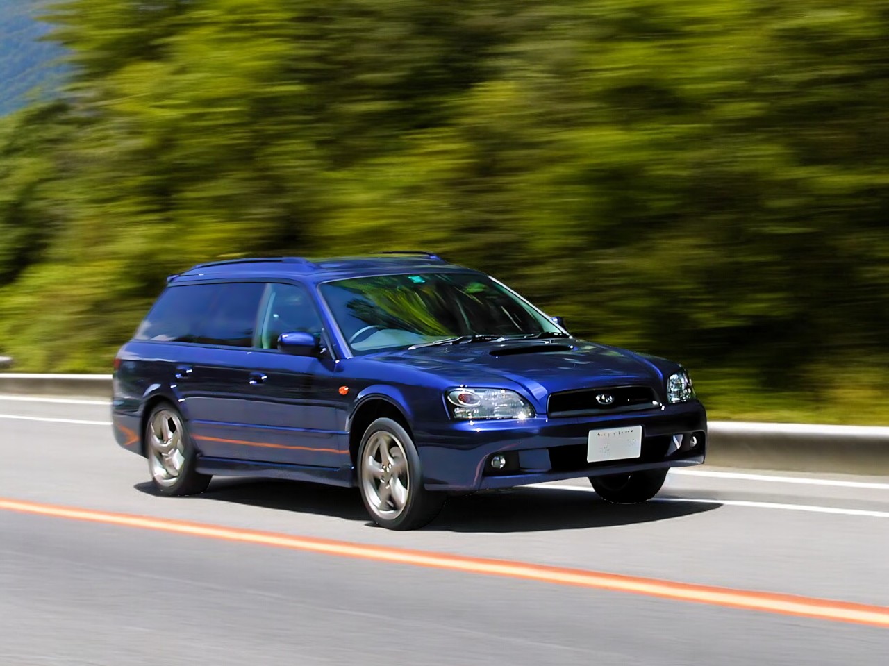 Third generation RHD Subaru Legacy Wagon driving